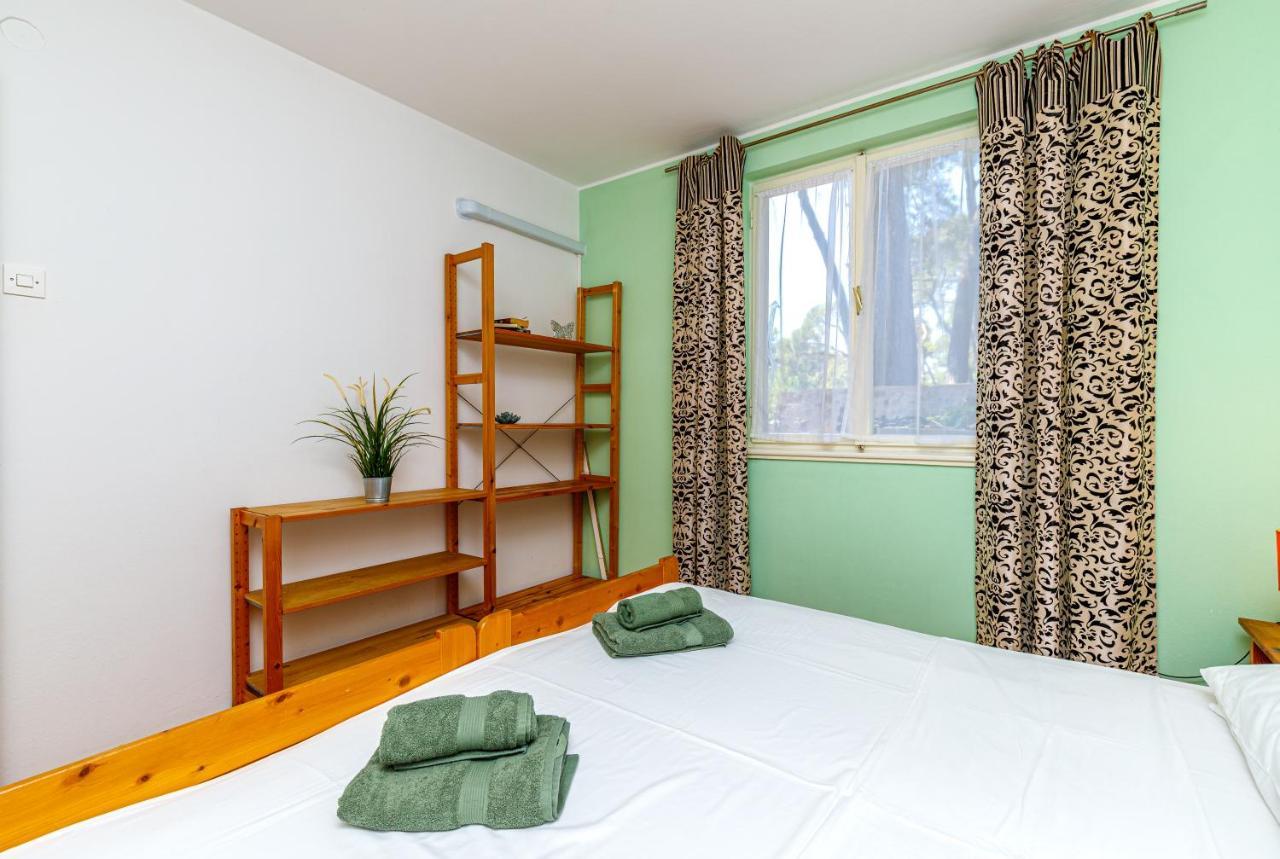 Al Mare Apartments Rovinj Ngoại thất bức ảnh